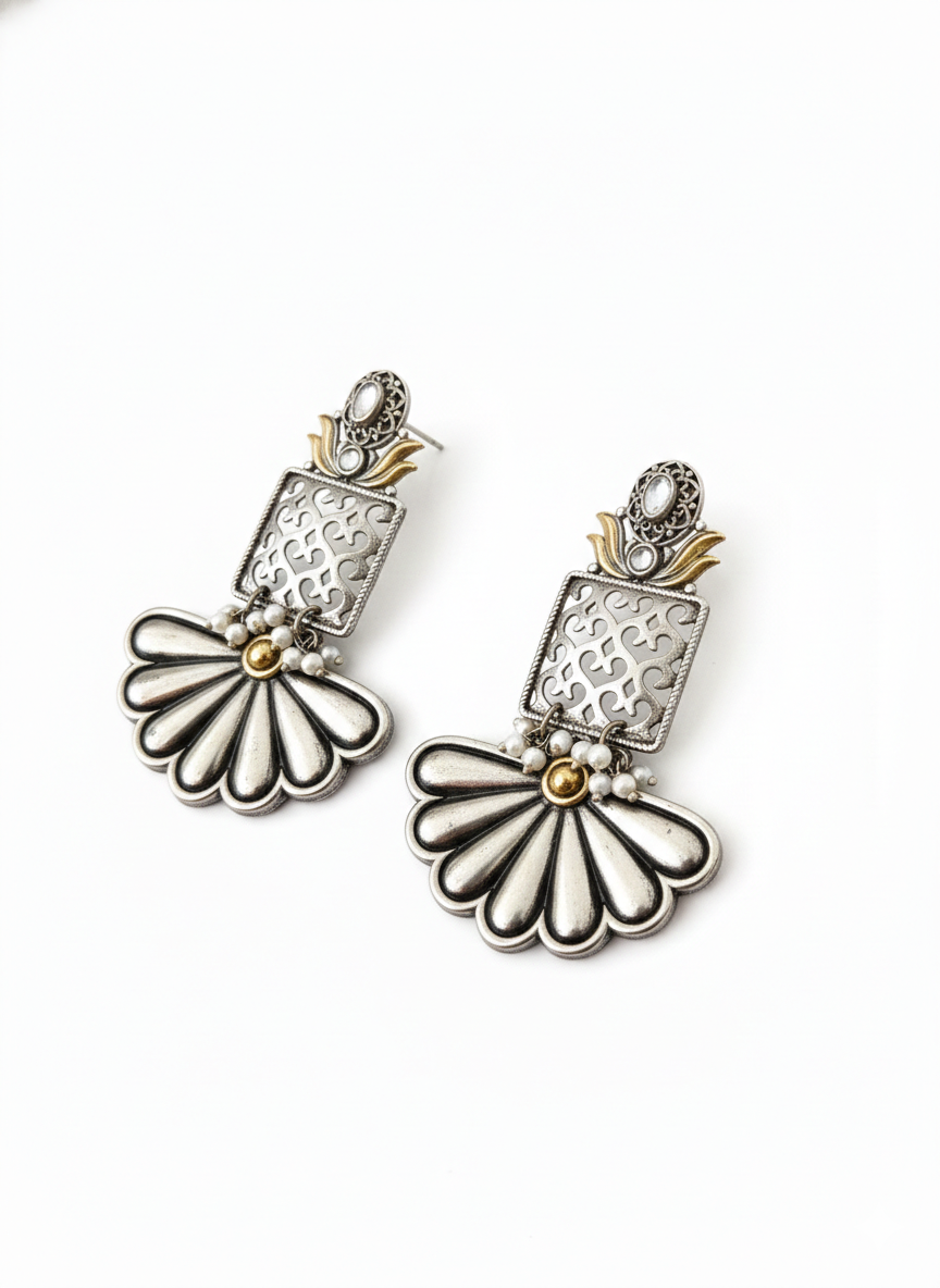 Metal Dangler Earrings-616