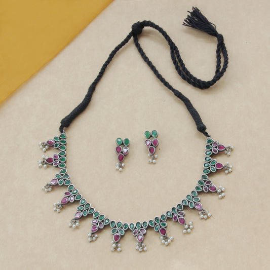 Artisan Threads Silver Necklace