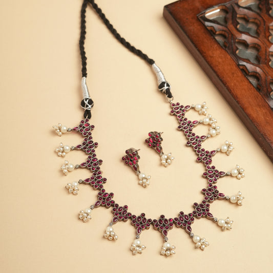 Floral Red stone long Necklace Set with pearls