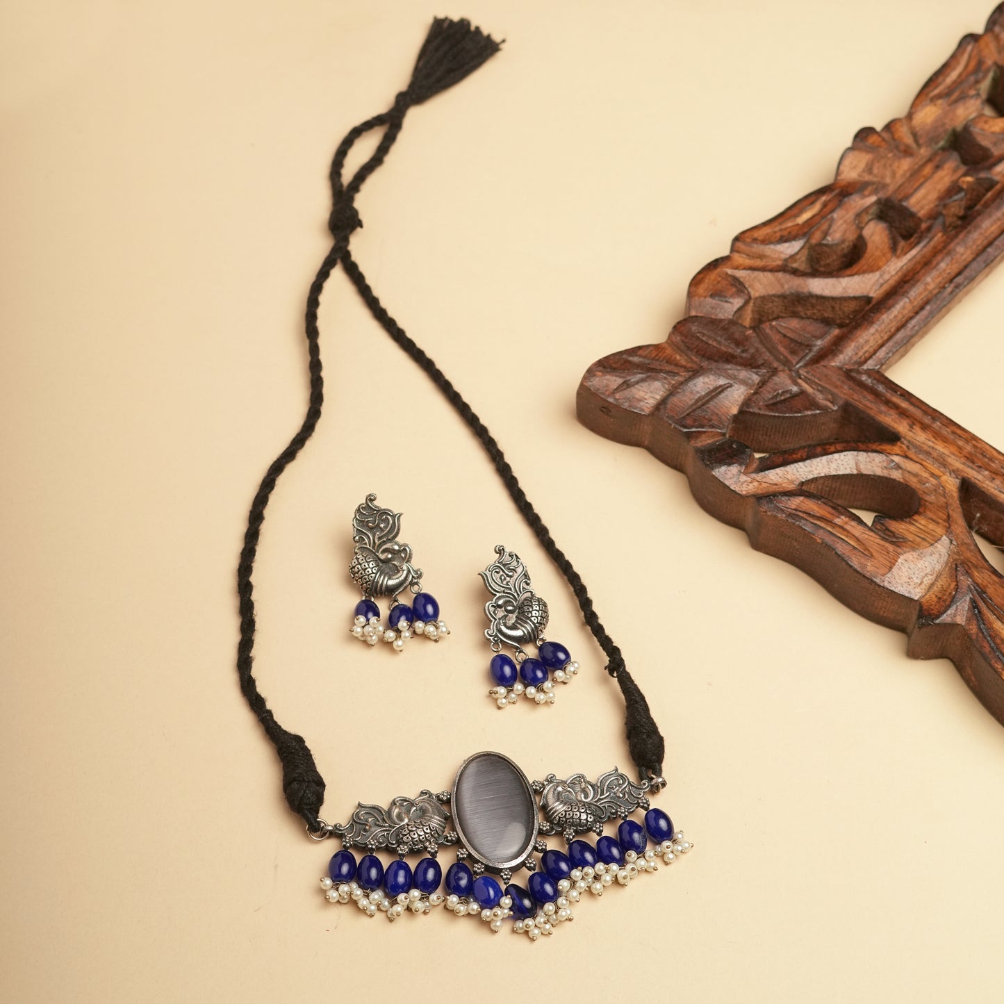 German silver Brass grey ovel chokar set perfect for Navratri