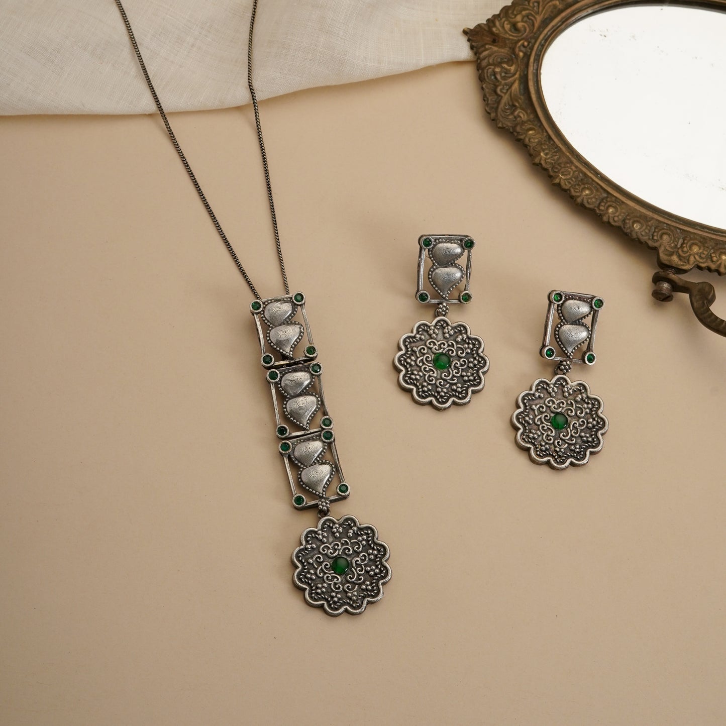 Metal Long pendent Set