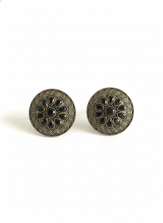 Metal Black stones Studs-493