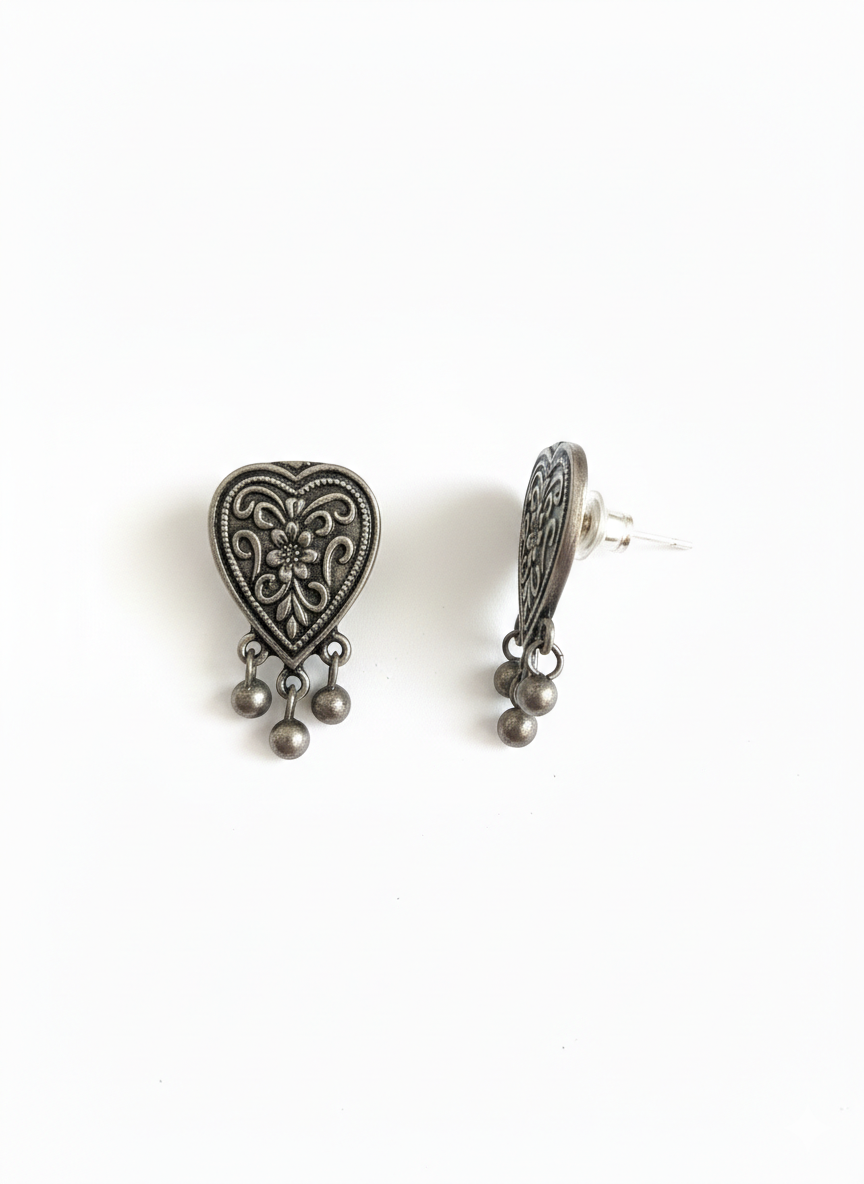 Heart Textured Metal Studs-476