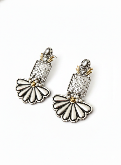 Metal Dangler Earrings-616