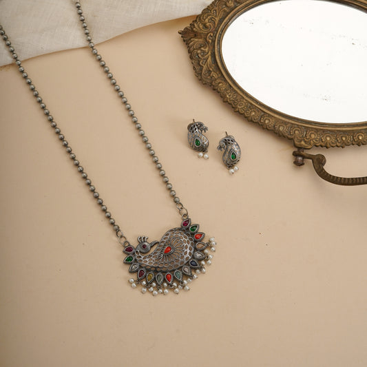 Metal Long pendent Set