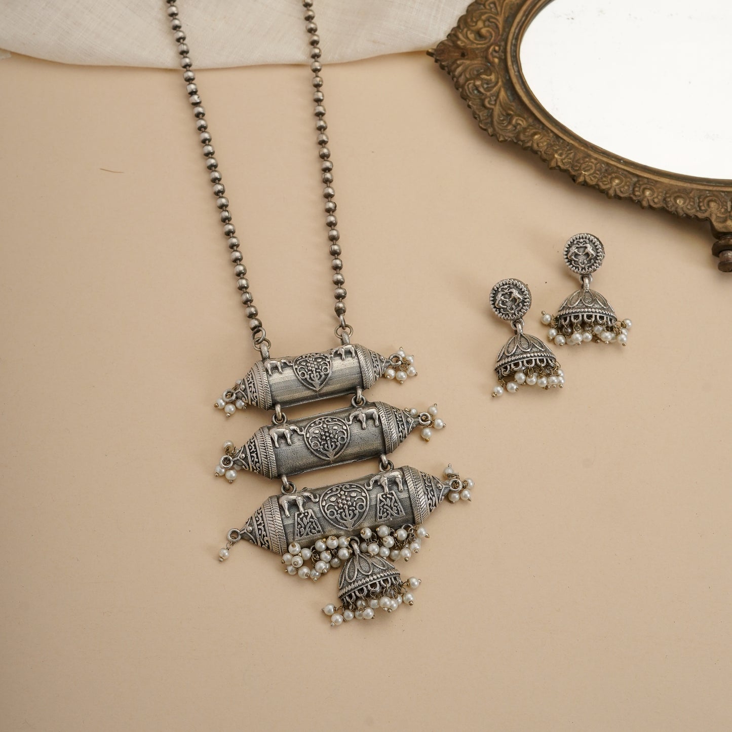 Metal Long pendent Set