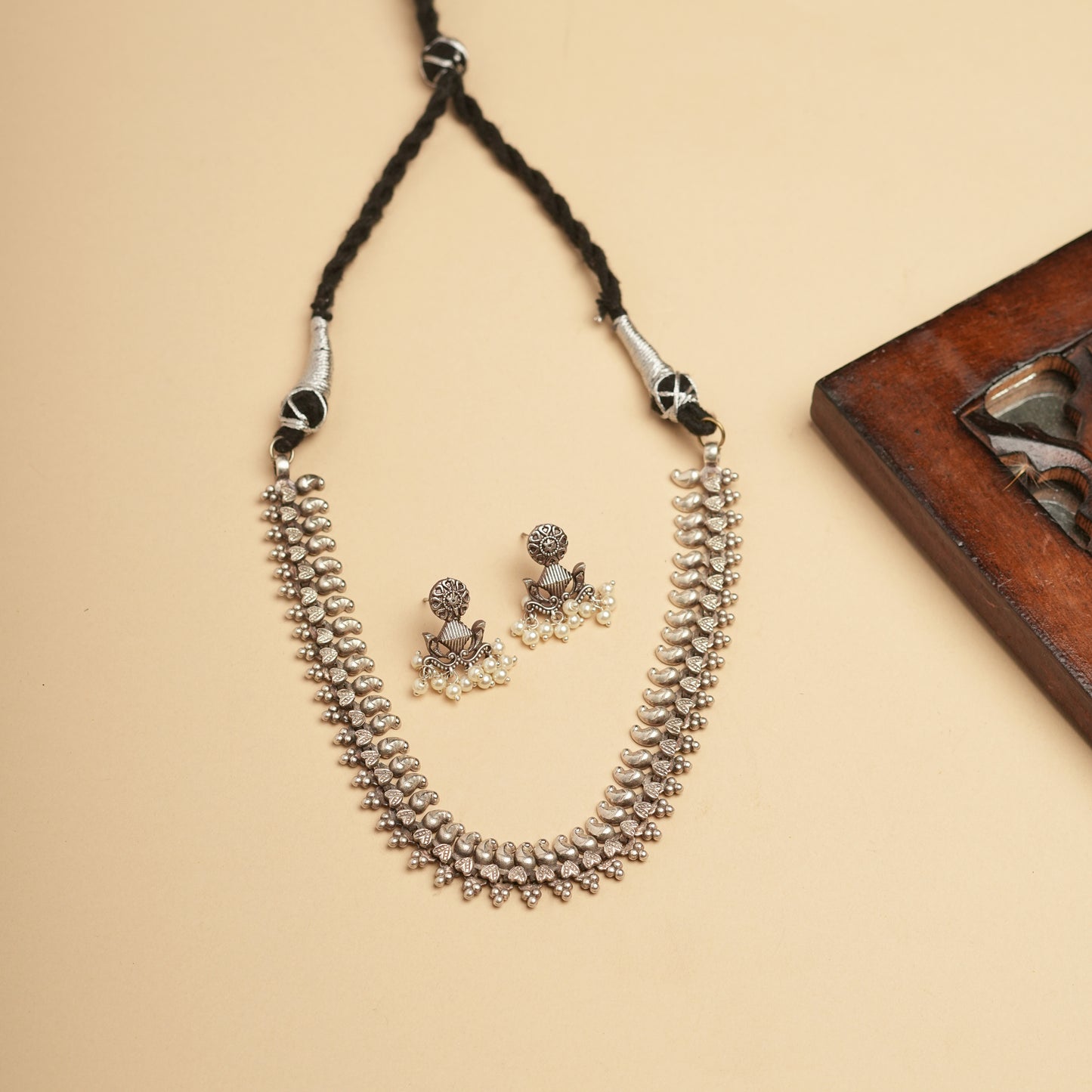 German silver Brass necklace set perfect for Navratri