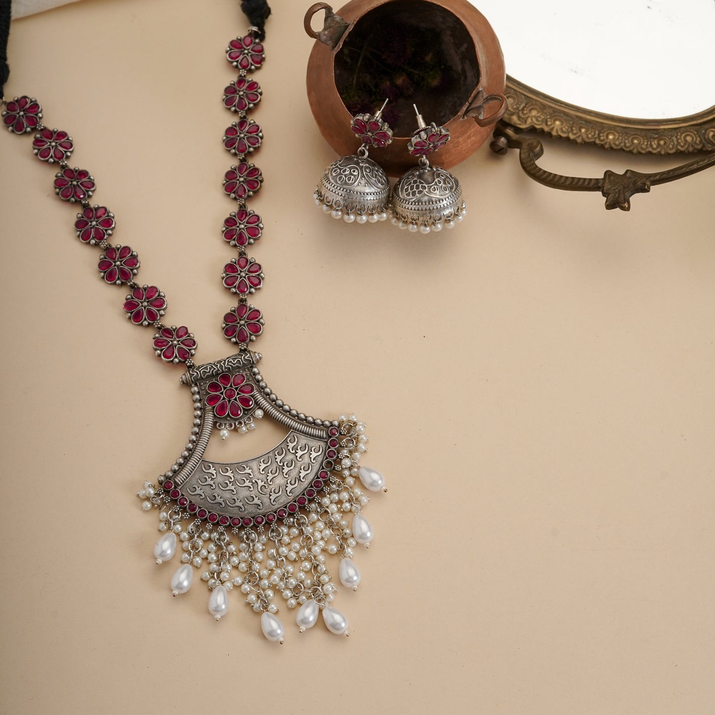 Metal Long pendent Set