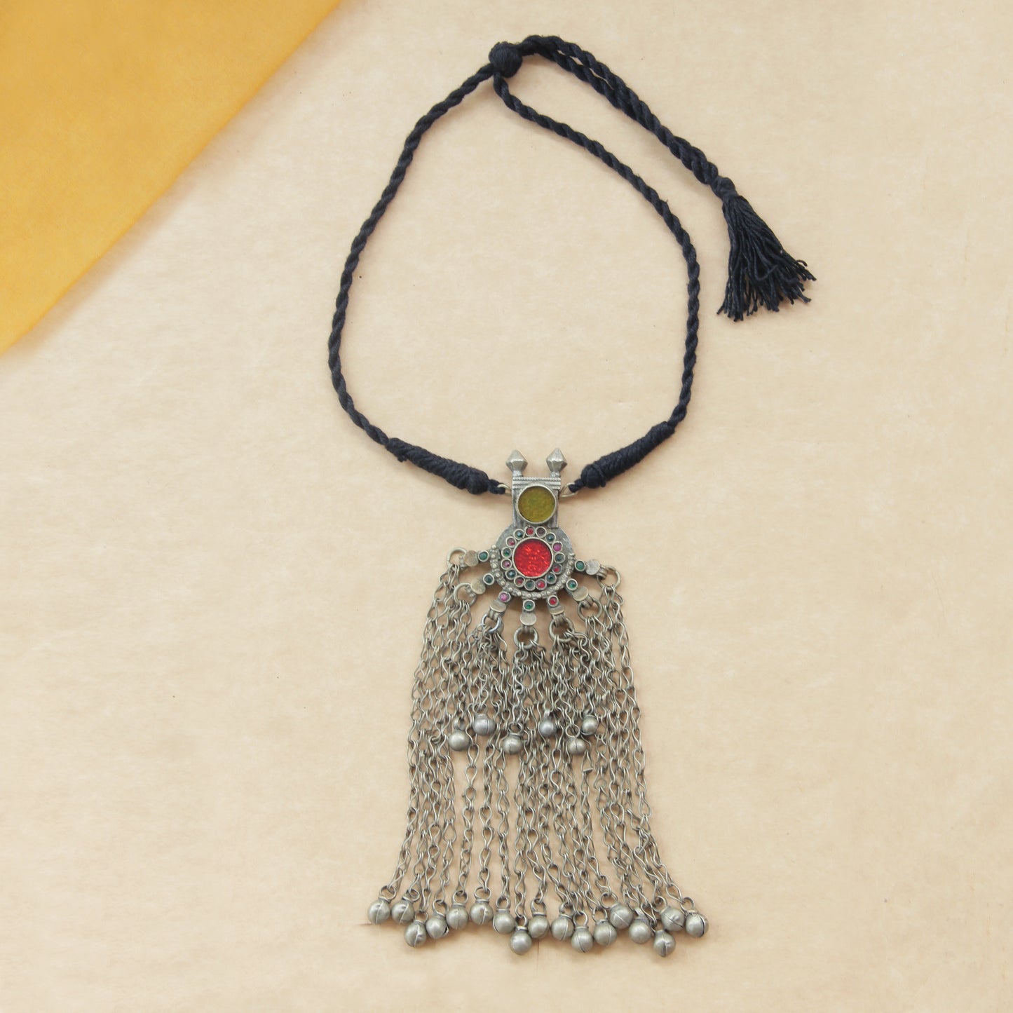 Radiant Afghani Necklace for Navratri Festivities